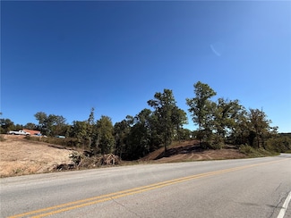 12634 Punkin Hollow Rd, Bentonville, AR 72712