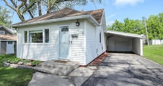 713 Friberg Ave, Fergus Falls, MN 56537