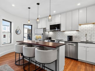 217 Boylston St Unit 3, Jamaica Plain, MA 02130