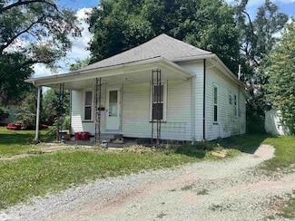 537 S Moore St, Ottumwa, IA 52501
