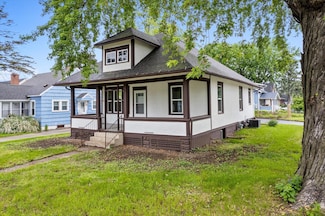 402 11th Ave NE, Rochester, MN 55906