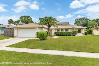 2558 Canterbury Dr S, Riviera Beach, FL 33407