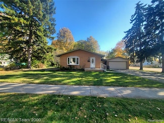 4565 Universal St, Dearborn Heights, MI 48125