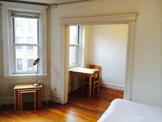 118 Riverway Unit 22, Boston, MA 02215