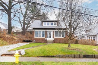 1122 Riverside Dr, Akron, OH 44310