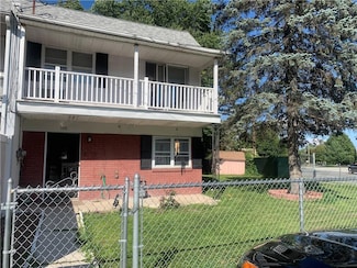 105 Sheffield Dr, Middletown, NY 10940