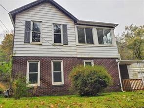 608 Osborne St, White Oak, PA 15131
