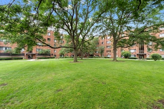 5310 N Chester Ave Unit 124, Chicago, IL 60656
