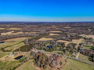 6315 Chilton Rd, Ramseur, NC 27316