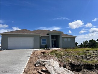 2500 41st St SW, Lehigh Acres, FL 33976