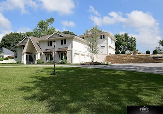 20640 Rawhide Rd, Elkhorn, NE 68022