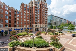3650 S Glebe Rd Unit 239, Arlington, VA 22202