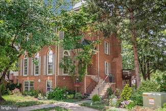 121 Long Acre Ct, Frederick, MD 21702