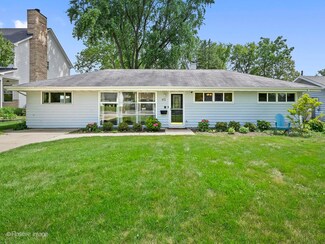 612 Wakeman Ave, Wheaton, IL 60187