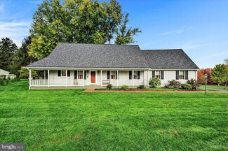 102 Putnam Cir, Strasburg, PA 17579
