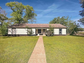 403 Church St, Winnsboro, TX 75494