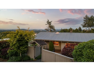 1024 SW Myrtle Dr, Portland, OR 97201