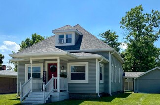 836 N East St, Tipton, IN 46072