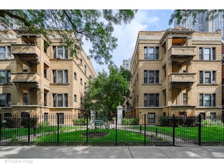 726 W Sheridan Rd Unit 1N, Chicago, IL 60613