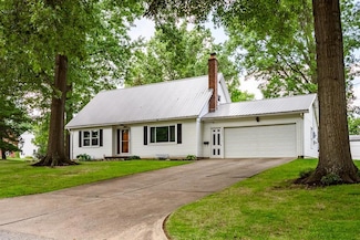 1005 Oak Hill Cir, Ashland, OH 44805