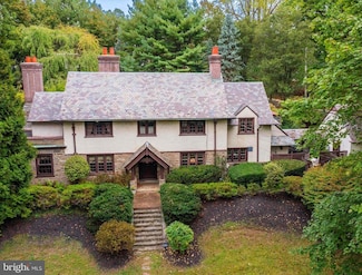 443 Homestead Rd, Wayne, PA 19087