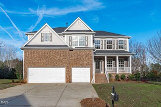 4811 Homeplace Dr, Apex, NC 27539