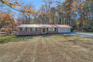 6797 Campground Rd, Cumming, GA 30040