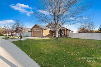 2500 W Burleywood Path, Kuna, ID 83634