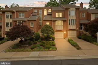 10204 Aspen Willow Dr, Fairfax, VA 22032