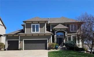 4425 Silverheel St, Shawnee, KS 66226