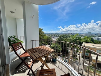 2007 Las Violetas, Santurce, PR 00915