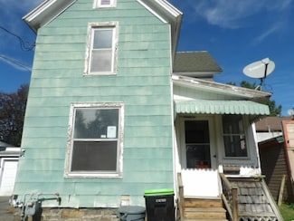 8 Charles St, Ilion, NY 13357