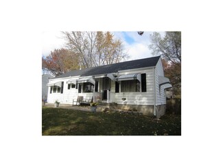 618 NE Greenfield Rd, Kansas City, MO 64116