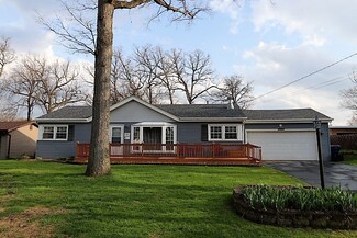 7325 W 110th Place, Worth, IL 60482