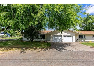 36048 Riverside Dr, Albany, OR 97321