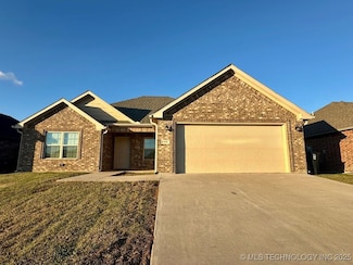3608 Prairie Crossing, Durant, OK 74701