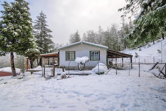 10511 Lower River Rd, Grants Pass, OR 97526
