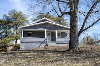 64350 Sunny Hill Ln, Cambridge, OH 43725