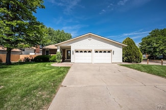 1 Mayweed Ct, Pueblo, CO 81001