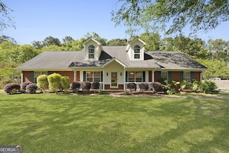 387 Sandhurst Dr, Richmond Hill, GA 31324