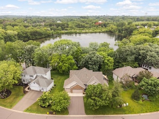 10787 Alison Way, Inver Grove Heights, MN 55077