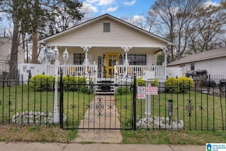 956 52nd Place N, Birmingham, AL 35212