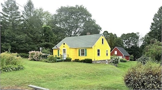 13 Prescott St, Rutland, MA 01543