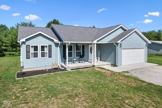 784 Northern Acres Dr, Ladoga, IN 47954