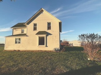 3307 W Rock Falls Rd, Rock Falls, IL 61071