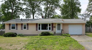 19 Porter Rd, Bellingham, MA 02019