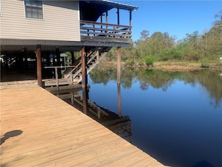 20442 Johnson Dr, Springfield, LA 70462