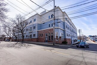75 Walnut St Unit 107, Peabody, MA 01960