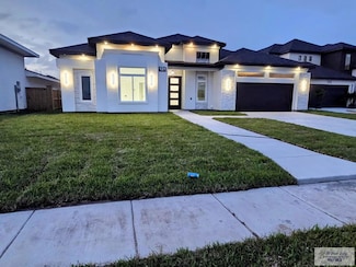 121 Finch Dr, Los Fresnos, TX 78566