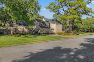 6320 Cypress Ln, Katy, TX 77493